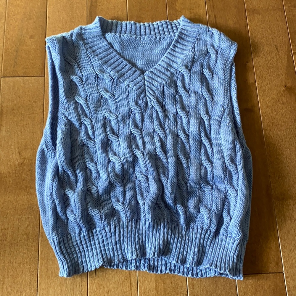 BRAND NEW** perrywinkle sweater vest